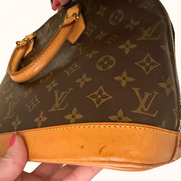 **SOLD** Louis Vuitton Monogram Alma PM - Picture 5 of 16